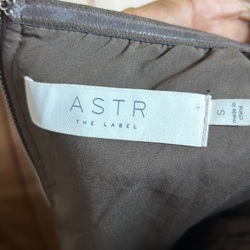 ASTR The Label Mini Dress S Brown Faux Leather Strapless Edgy Chic Night Out - Picture 5 of 11